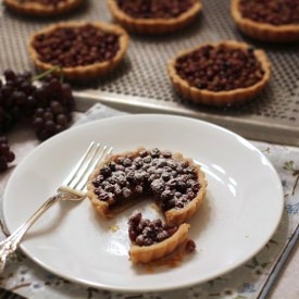 PB & Champagne Grape Tarts