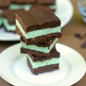 No-Bake Chocolate Mint Bars