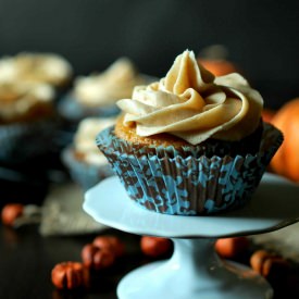 Marble Pumpkin Chocolate Cupcakes