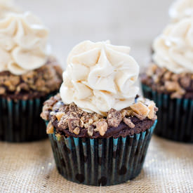 Chocolate Toffee Cupcakes
