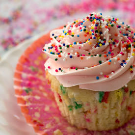 Homemade Funfetti Cupcakes