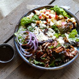 Apple, Pecan & Feta Salad