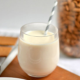Vanilla Maple Almond Milk
