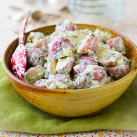 Horseradish Cheddar Potato Salad