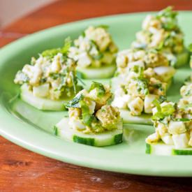 Avocado Pesto Egg Salad Bites