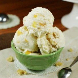 Peach Cobbler Ice Cream