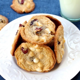 White Chocolate and Cherry Cookies
