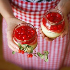 Cherry Cheesecake in a Jar