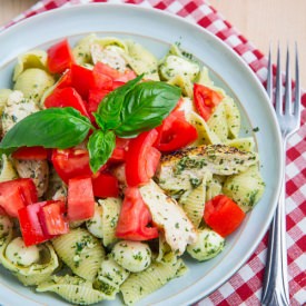 Caprese Chicken Pesto Pasta