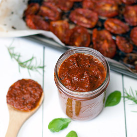 Homemade Roasted Tomato Sauce