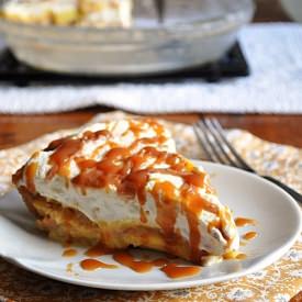 Salted Caramel Banana Pie
