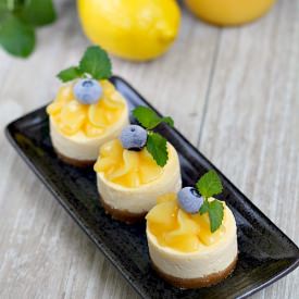 Mini Lemon Cheesecakes