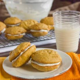 Pumpkin Sandwich Cookies