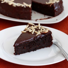 Chocolate Almond Quinoa Cake