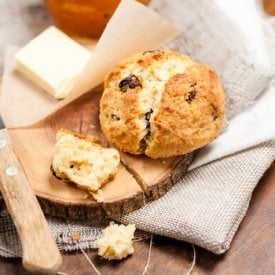 Raisin Scones