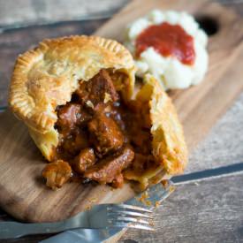 Chunky Steak, Mushroom & Bacon Pie