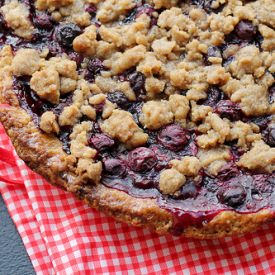 Blueberry Crumble Pie