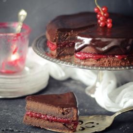 Chocolate Cake with Red Currant Jam