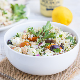 Quinoa Greek Salad with Chickpeas