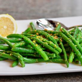 Green Beans & Lemon Garlic Sauce