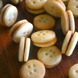 Chocolate Filled Mini Cookies