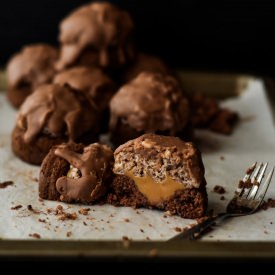 100 Grand Cakelets