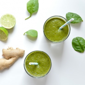 Detoxifying Green Morning Smoothies