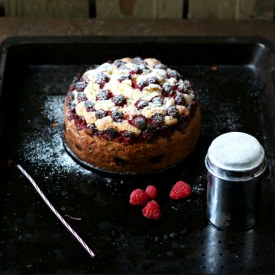 Raspberries and Lemon Cake