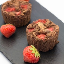 Healthy Chocolate and Strawberry Muffins
