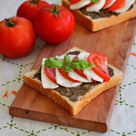 Caprese Toast