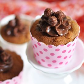 Cupcakes with Chocolate & Cereal
