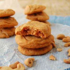 Caramel Cashew Cookies
