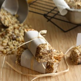 Banana Nut Bread Granola Bars