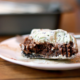 Mint Chocolate Chip Brownie Pie