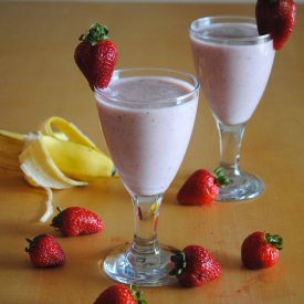 Strawberry Banana Milk-Shake