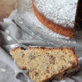 Cake with Raisins and Nuts