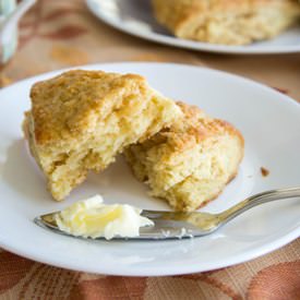 Cinnamon Brown Sugar Scones