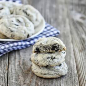 Thick Cookies and Cream Cookies