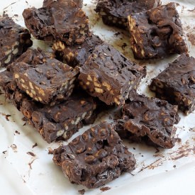 Chocolate Cereal Fudge Bars