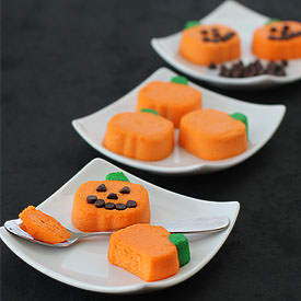 Mini Cheesecake Pumpkins