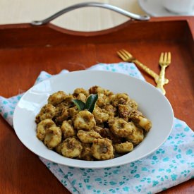 Rice Dumplings in Chicken Gravy