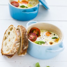 Baked Eggs with Tomatoes & Cream