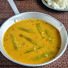 Drumstick Poricha Kuzhambu