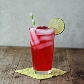 Iced Raspberry Green Tea Limeade