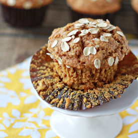 Whole Wheat Pumpkin Oat Muffins