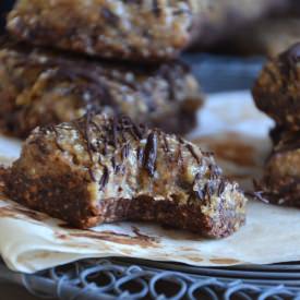 Healthy Cookie Dough Bites
