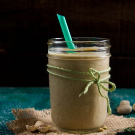 Pistachio Date  Milk Smoothie