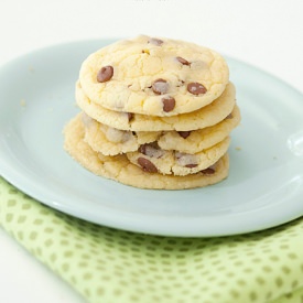 Cinnamon Chip Cake Batter Cookies