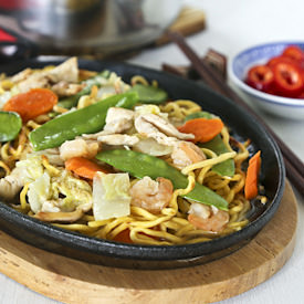 Sizzling Pan Fried Noodles