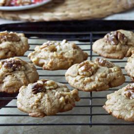 Maple Walnut Cookies